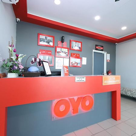 Super Oyo 1184 Ho Hotel Малакка Экстерьер фото