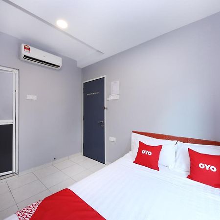 Super Oyo 1184 Ho Hotel Малакка Экстерьер фото