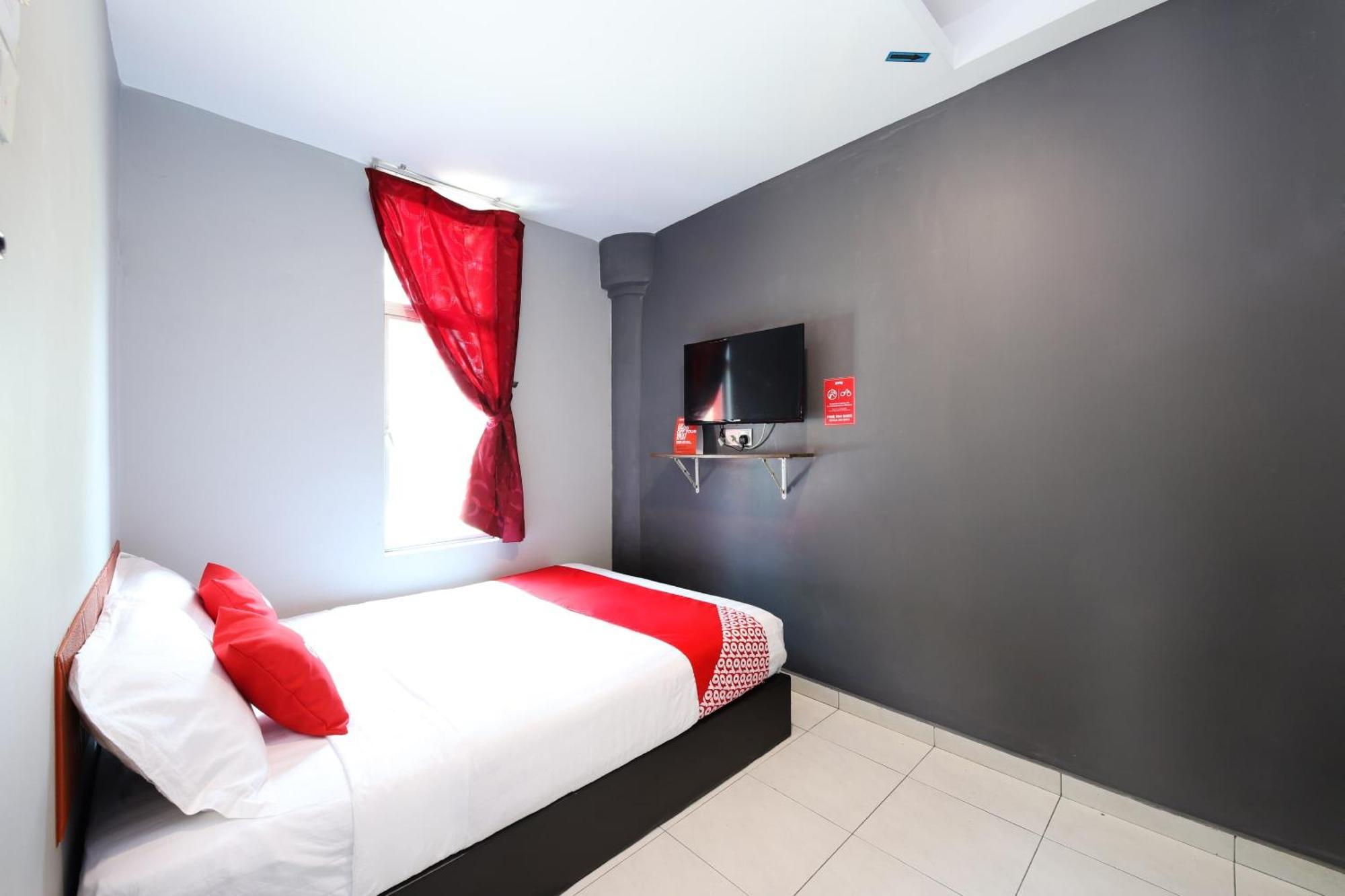 Super Oyo 1184 Ho Hotel Малакка Экстерьер фото